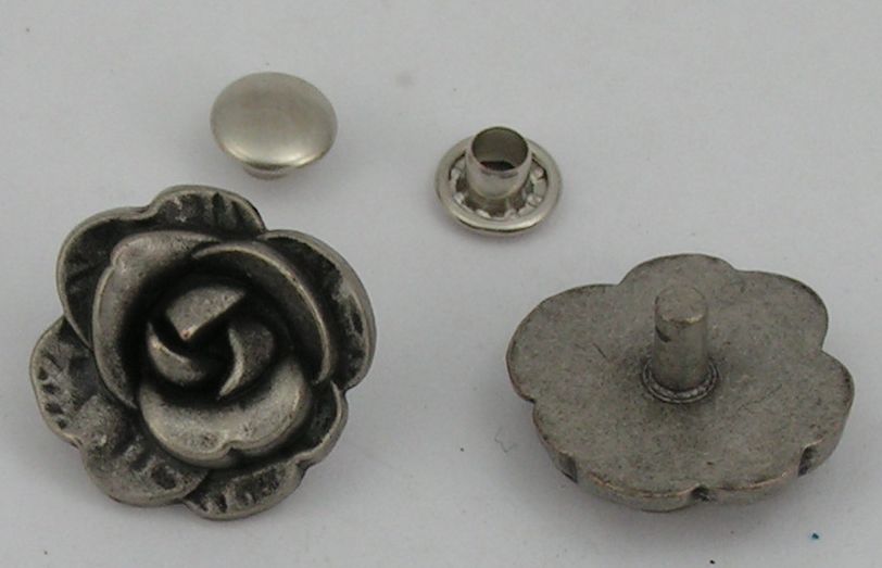 10 Rhinestone rivets Decorative Studs Studs Rose 0 7/10in ANTIQUED